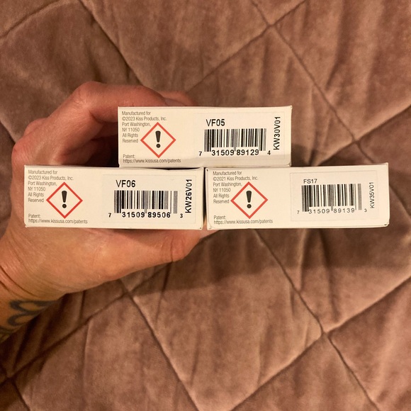 Kiss Press on nails NIB Bundle of 3 sets. Med & short lengths. - Picture 7 of 7